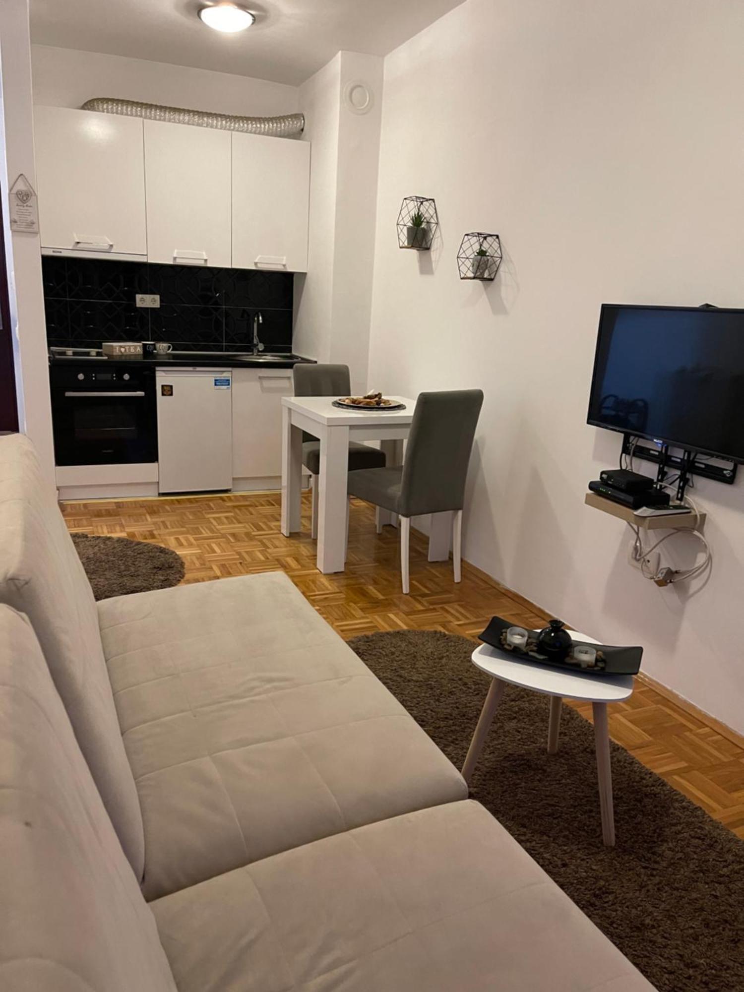 Apartment Guri Priştine Dış mekan fotoğraf